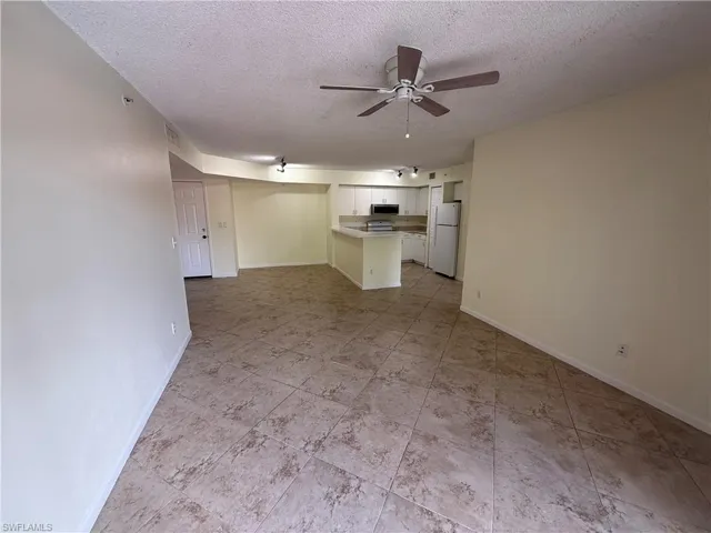 1260 Wildwood Lakes Blvd 205, Naples, Florida 34104
