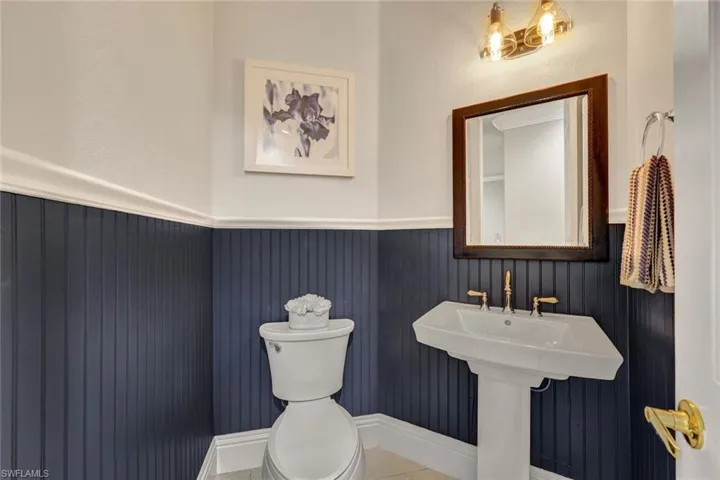 4th Bathroom