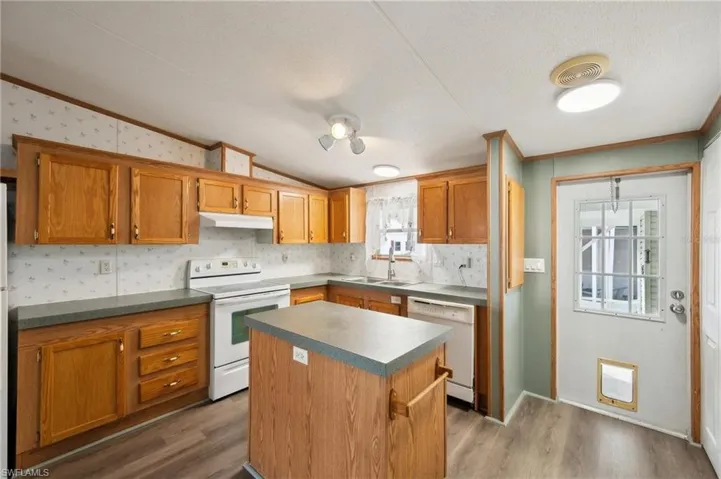 1000 Kings Hwy 104, Punta Gorda, Florida 33980