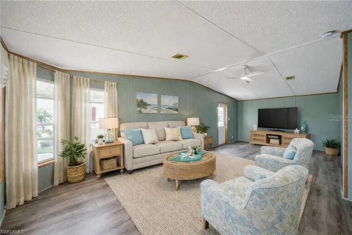 1000 Kings Hwy 104, Punta Gorda, Florida 33980