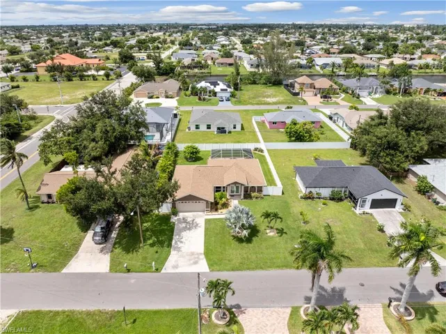 119 SE 21st  TER, Cape Coral, FL 33990