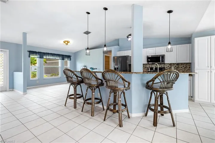 119 SE 21st  TER, Cape Coral, FL 33990