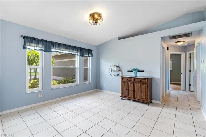 119 SE 21st  TER, Cape Coral, FL 33990
