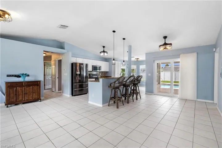119 SE 21st  TER, Cape Coral, FL 33990