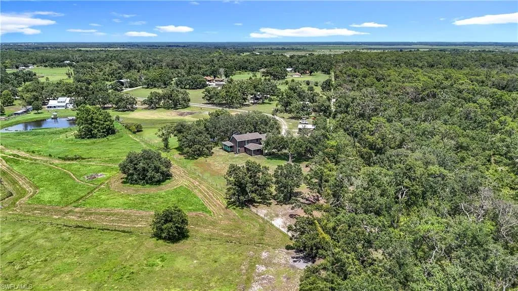 16021 Winburn DR, Sarasota, FL 34240,2025000350
