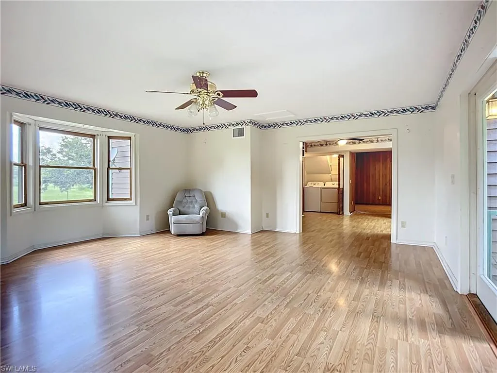 16021 Winburn DR, Sarasota, FL 34240,2025000350