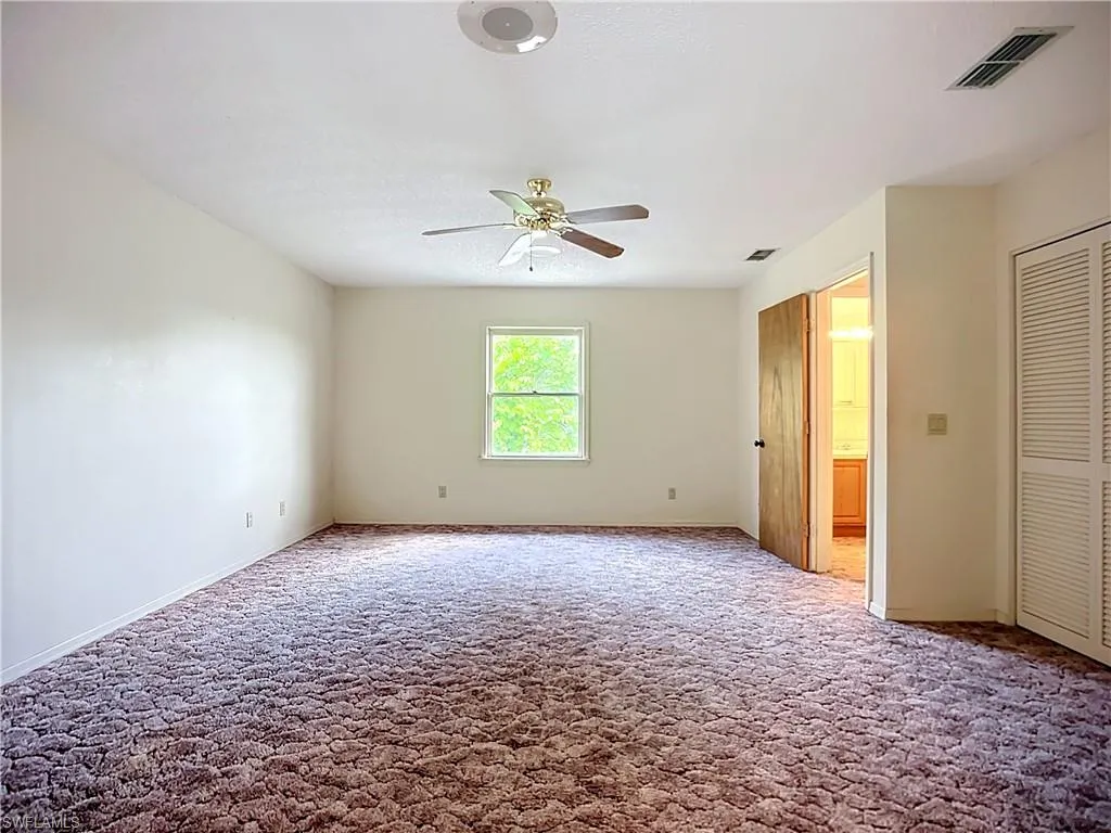 16021 Winburn DR, Sarasota, FL 34240,2025000350