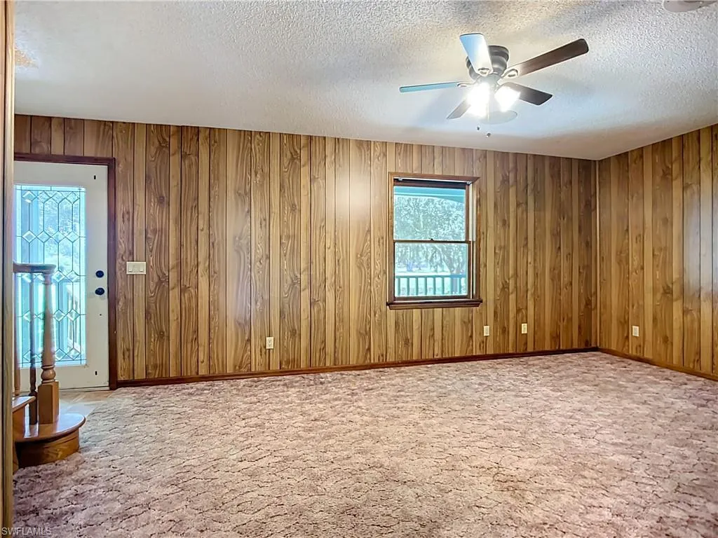 16021 Winburn DR, Sarasota, FL 34240,2025000350