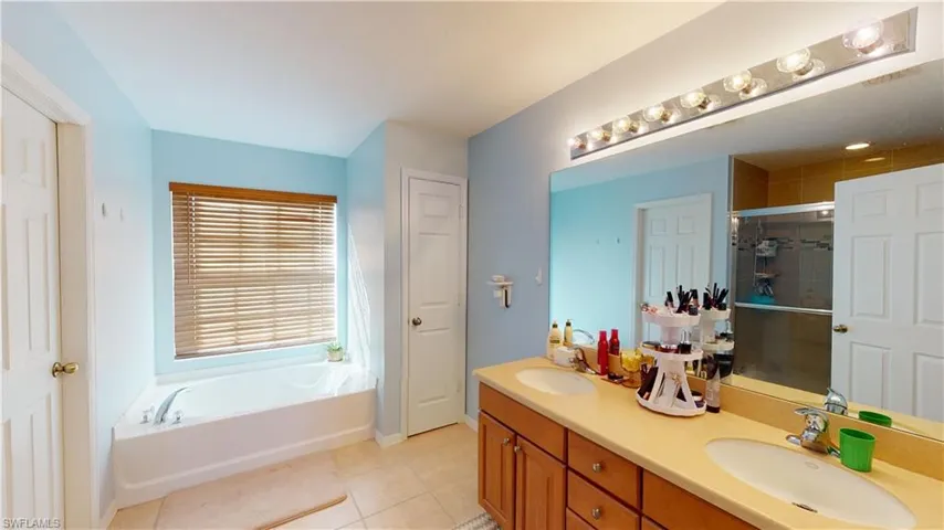 2301  Cape Heather  CIR, Cape Coral, FL 33991