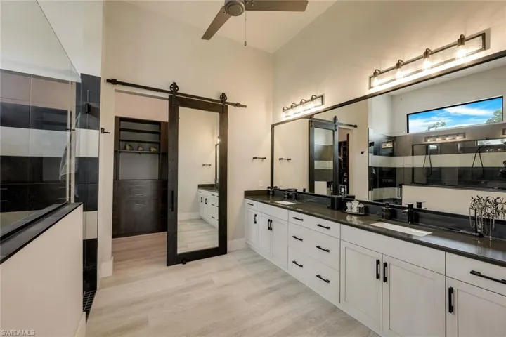 Owners Bath