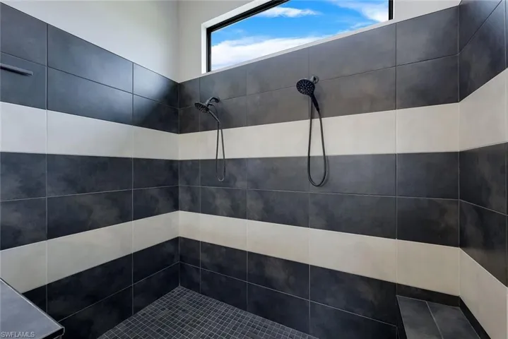 Owners Shower