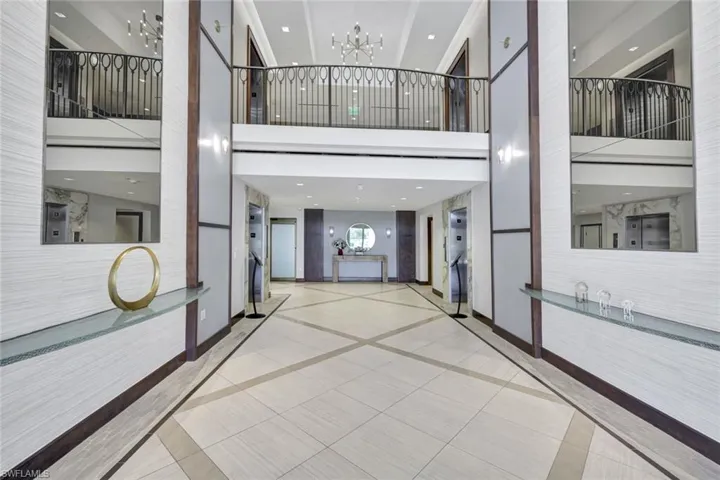 6585 Nicholas Blvd # 404, Naples Fl 34108