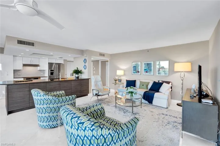6585 Nicholas Blvd # 404, Naples Fl 34108