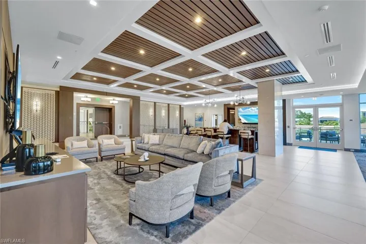 6585 Nicholas Blvd # 404, Naples Fl 34108