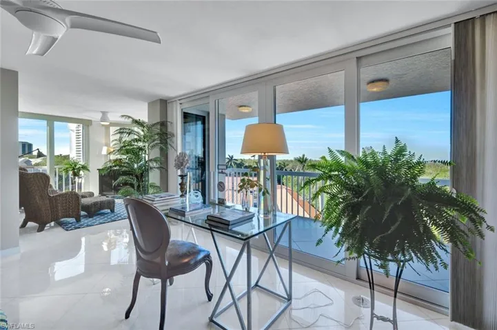 6585 Nicholas Blvd # 404, Naples Fl 34108