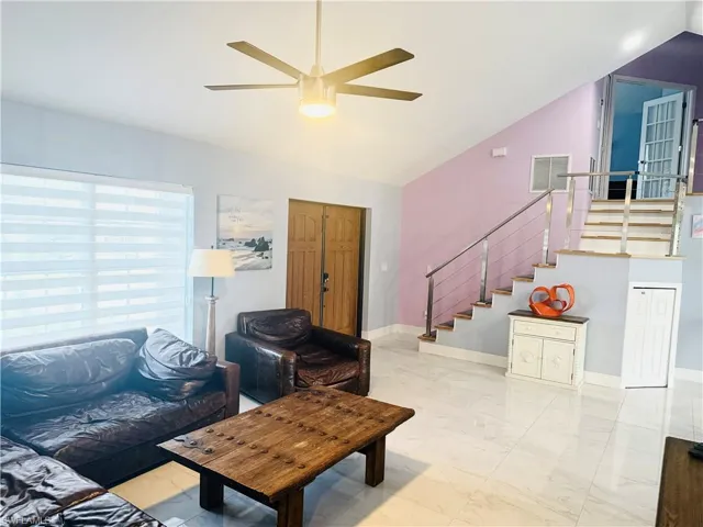 827 Sw 24th St, Cape Coral, Florida 33991