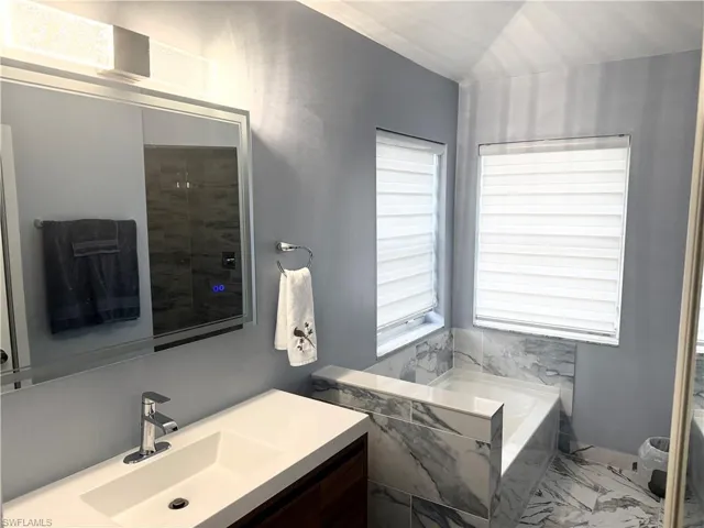 827 Sw 24th St, Cape Coral, Florida 33991