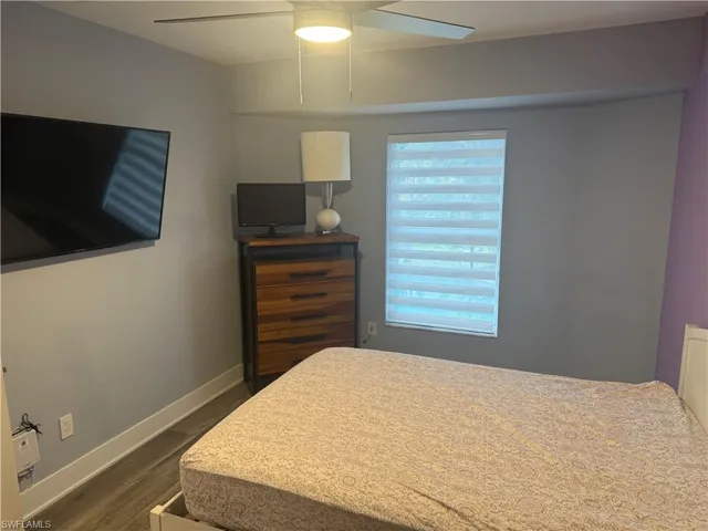 827 Sw 24th St, Cape Coral, Florida 33991