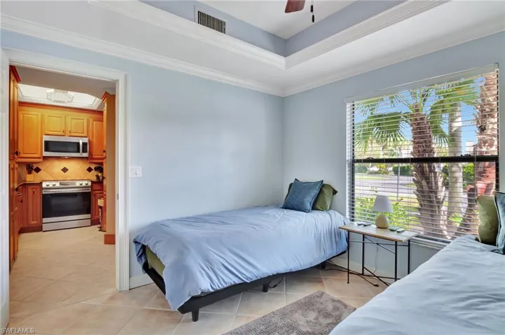 3323  Olympic  DR, Naples, FL 34105