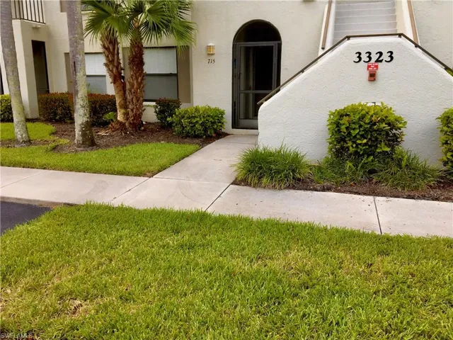 3323  Olympic  DR, Naples, FL 34105