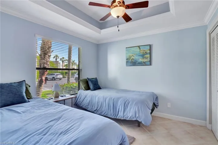 3323  Olympic  DR, Naples, FL 34105