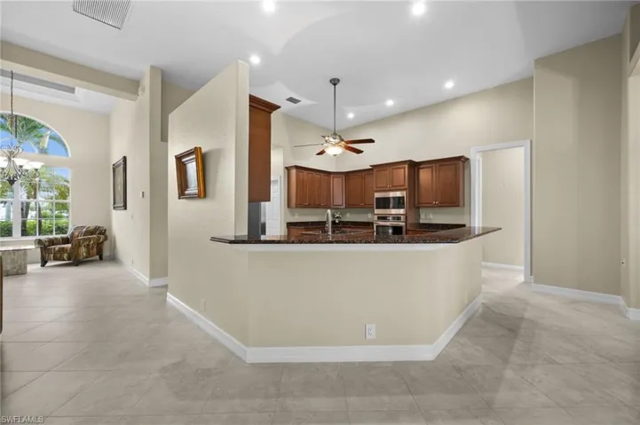 Open Kitchen with Breakfast Bar