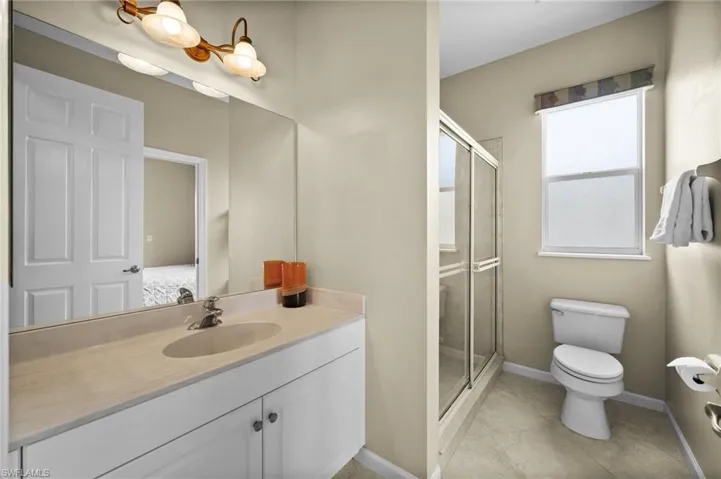 Main/Jack and Jill Bath with access to 3rd Bedroom