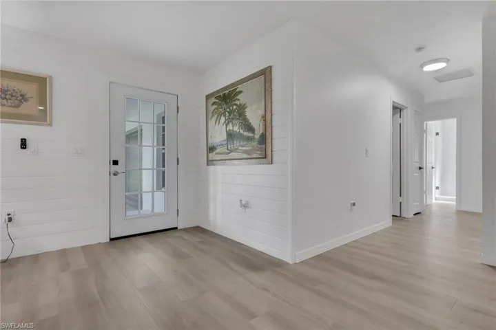 241 20th St Ne, Naples, Florida 34120