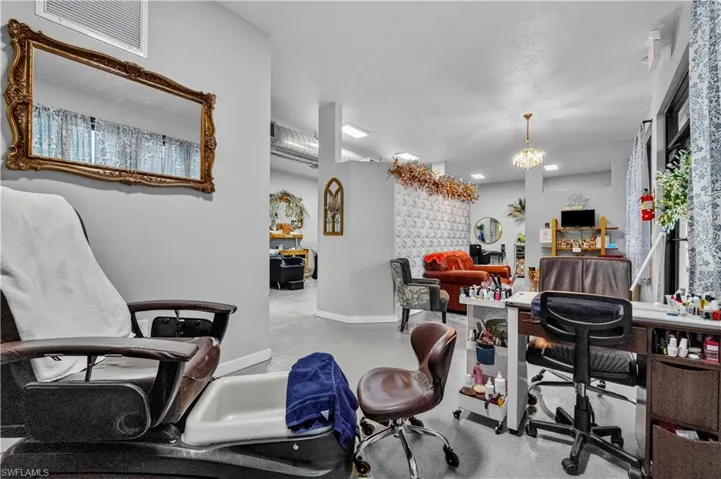 702 S W C Owen Ave, Clewiston, Florida 33440