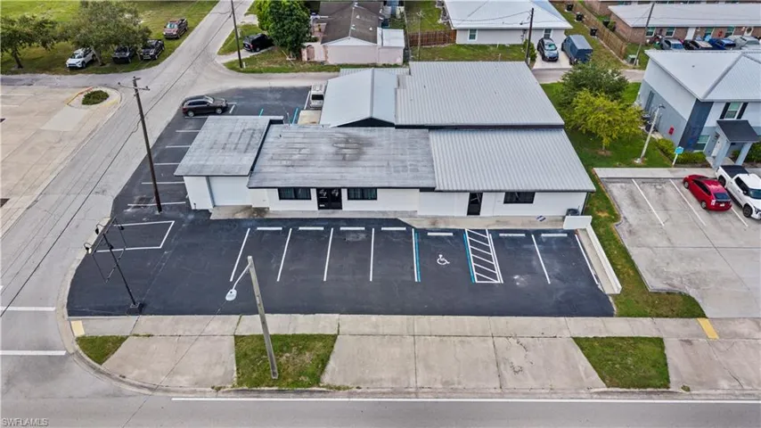 702 S W C Owen Ave, Clewiston, Florida 33440