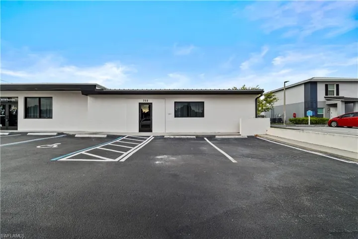 702 S W C Owen Ave, Clewiston, Florida 33440