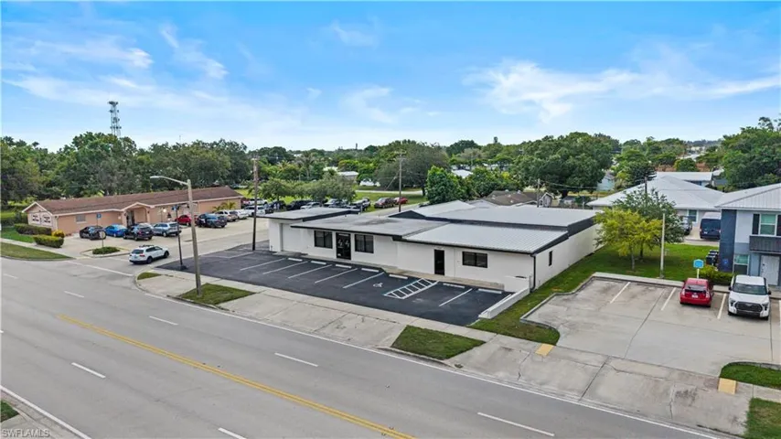 702 S W C Owen Ave, Clewiston, Florida 33440