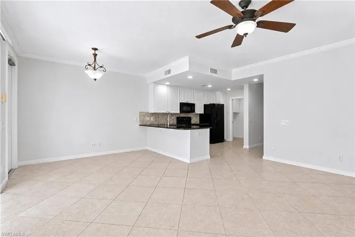 3564 Islandwalk Cir, Naples, Florida 34119