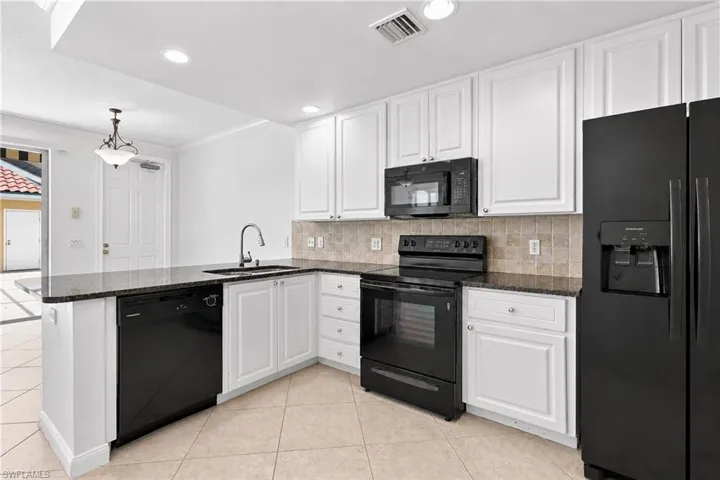 3564 Islandwalk Cir, Naples, Florida 34119