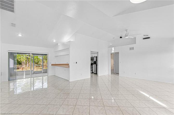 Dining / Family Room