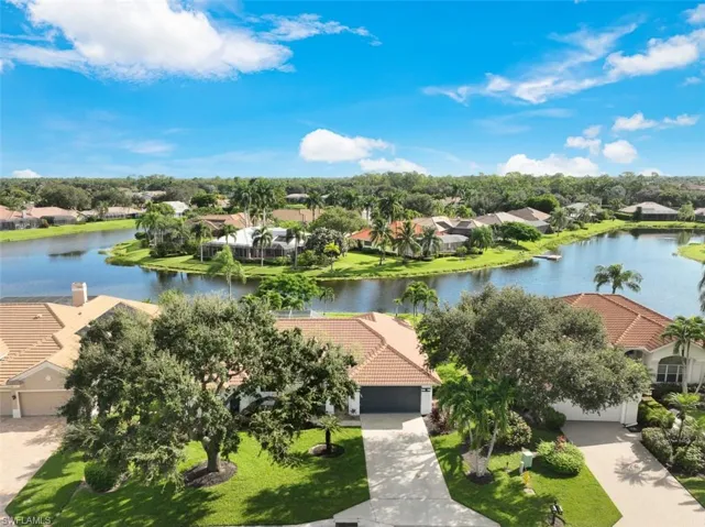 11102  Phoenix  WAY, Naples, FL 34119