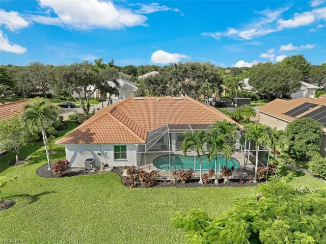 11102  Phoenix  WAY, Naples, FL 34119