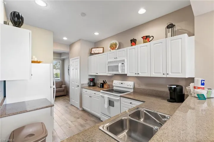 7915  Mahogany Run  LN, Naples, FL 34113