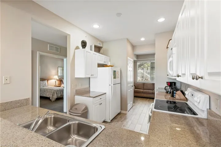 7915  Mahogany Run  LN, Naples, FL 34113