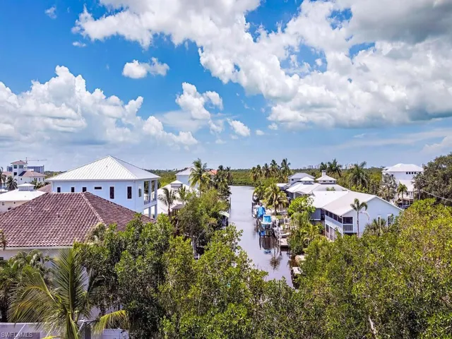 723 Glendale Ave, Naples, Florida 34110