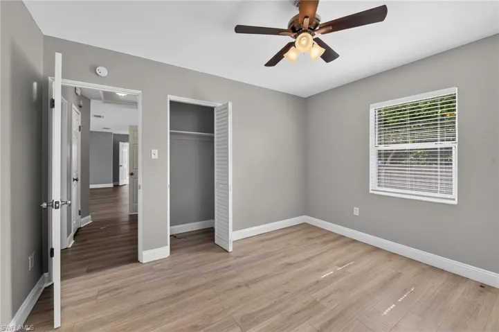 5235 Robin Ln N, St. Petersburg, Florida 33714
