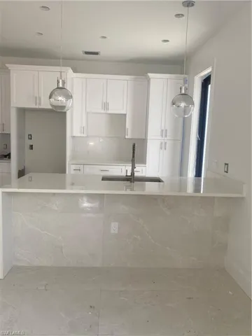 3288  60th NE AVE, Naples, FL 34120