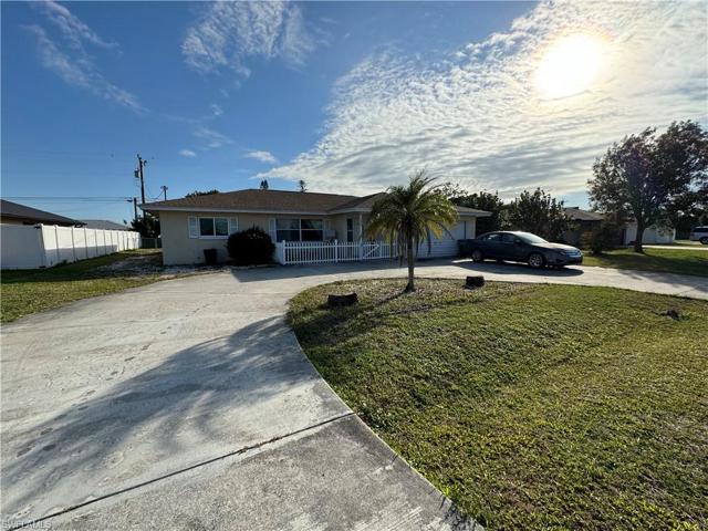 1312 SE 25th  LN, Cape Coral, FL 33904