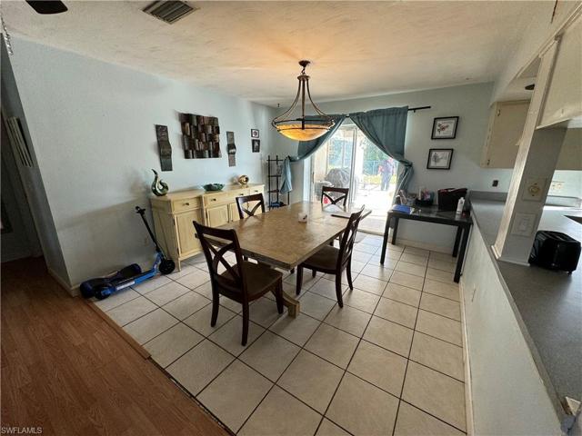 1312 SE 25th  LN, Cape Coral, FL 33904