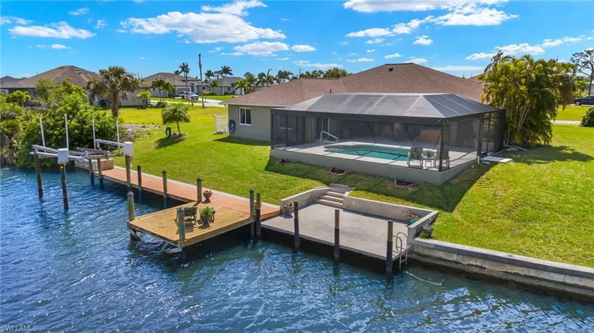 Full view of dock and back of home