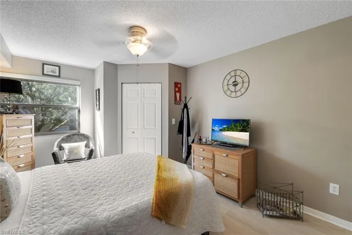 8960  Colonnades E CT, Bonita Springs, FL 34135