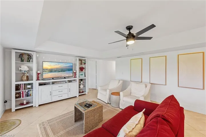 171  Quails Nest  RD, Naples, FL 34112