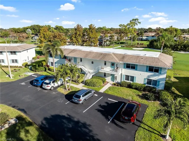 171  Quails Nest  RD, Naples, FL 34112