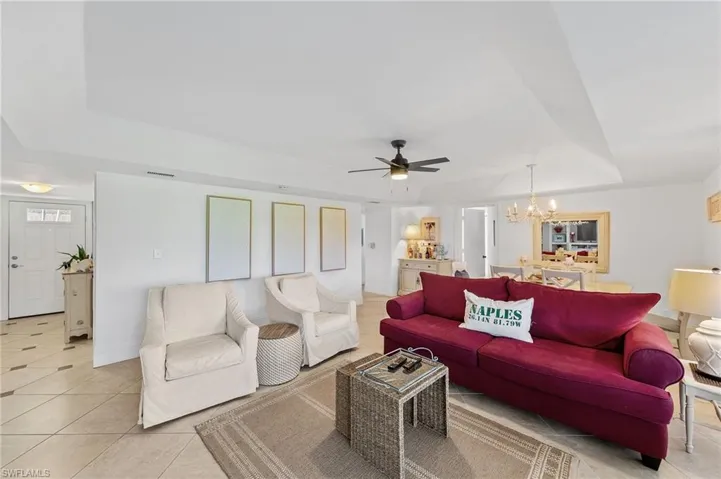 171  Quails Nest  RD, Naples, FL 34112