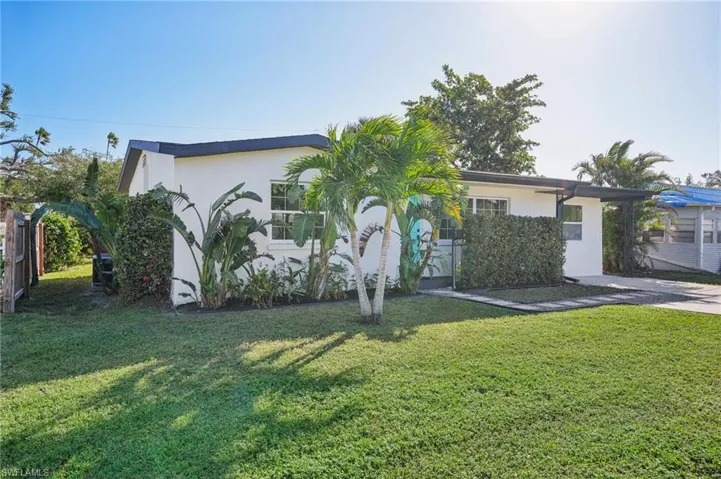 3841 Maxine St, Fort Myers Fl 33901